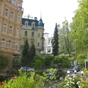 Apartment Sadova Tschechische Republik