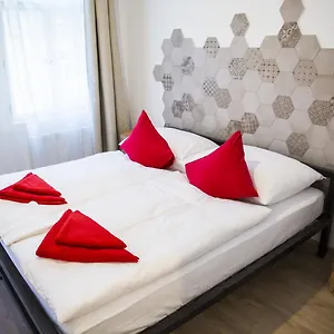 Gregory House Apart Otel